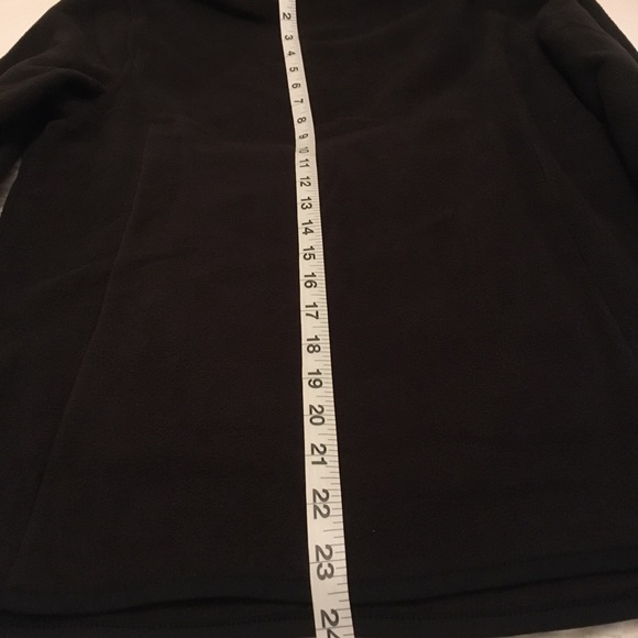 Amazon Essentials Pullover Jacket - Picture 5 of 6